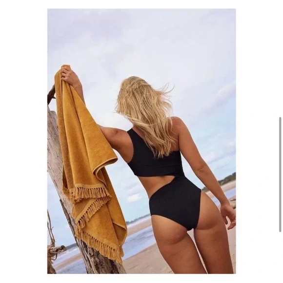 NEW BEACH RIOT Celine One Piece In Black Size M - Picture 2 of 6